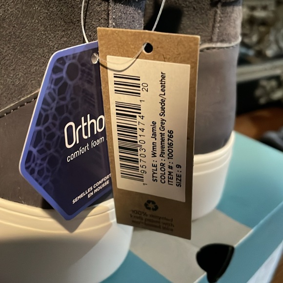 New in box TOMS Jami size 9 Grey suede - Picture 2 of 5
